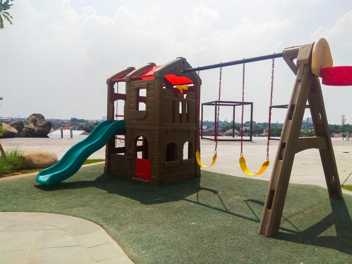 Simply Grand Kamala Lagoon By Travelio Bekasi
